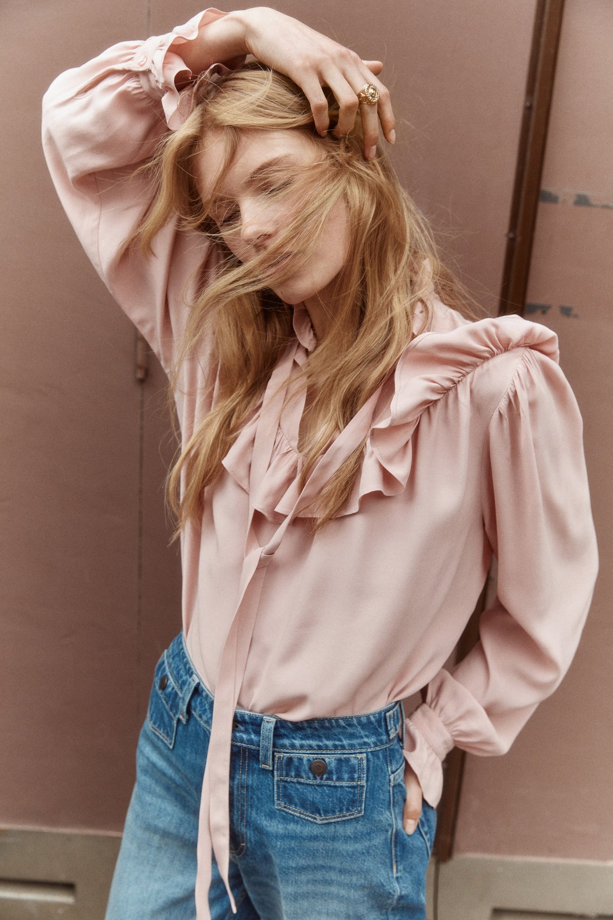 Blusa com folhos